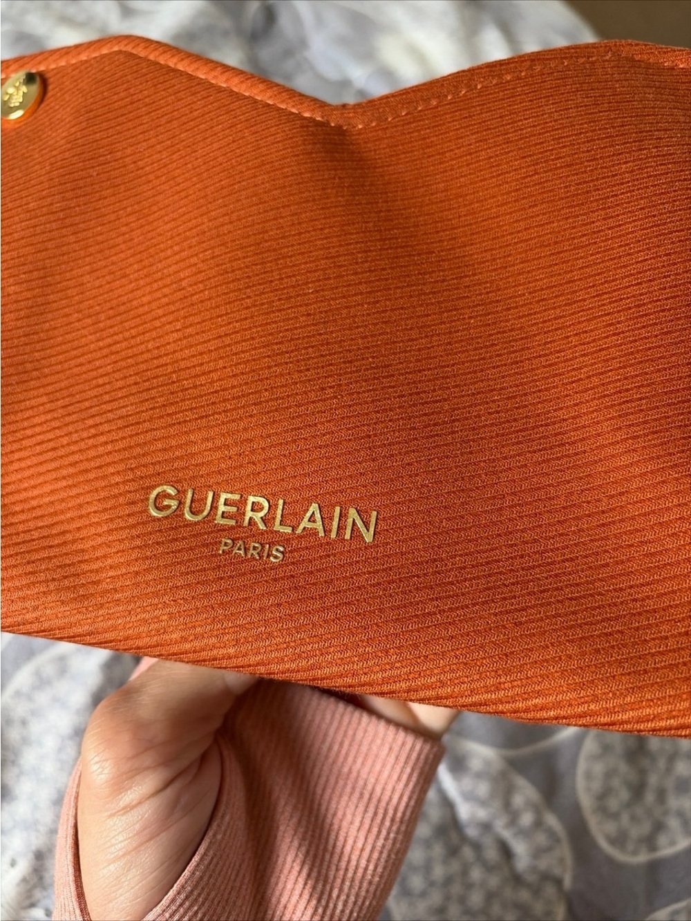 Guerlain Tissue box - Picture 3 of 6